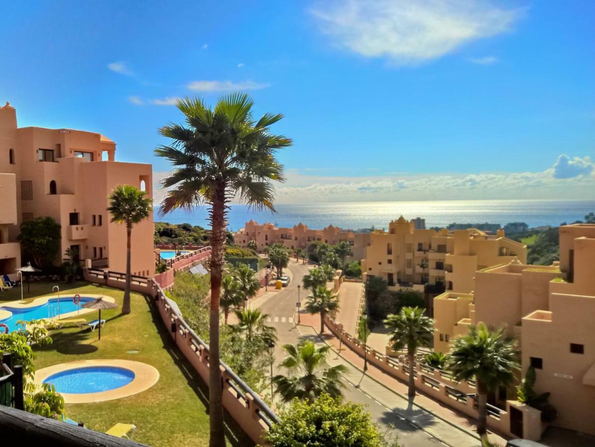 Hola! Apartments At Coto Real Manilva Dış mekan fotoğraf